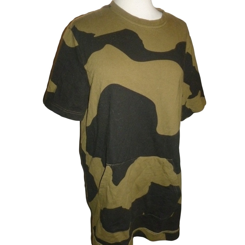 Five Four Mens Camo Short Sleeve T-Shirt Green Black Kangaroo Pocket Large